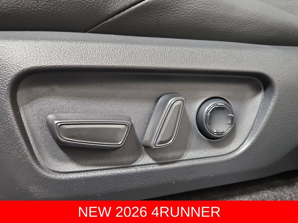 New 2026 Toyota 4Runner TRD Off-Road Premium AWD/4WD image 18