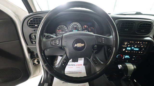 Used 2005 Chevrolet TrailBlazer LT AWD/4WD image 17