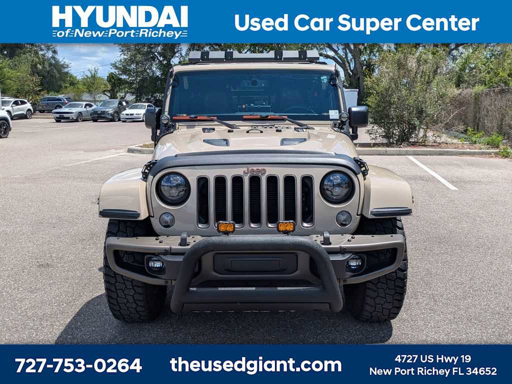 Used 2016 Jeep Wrangler Unlimited Sahara AWD/4WD image 8