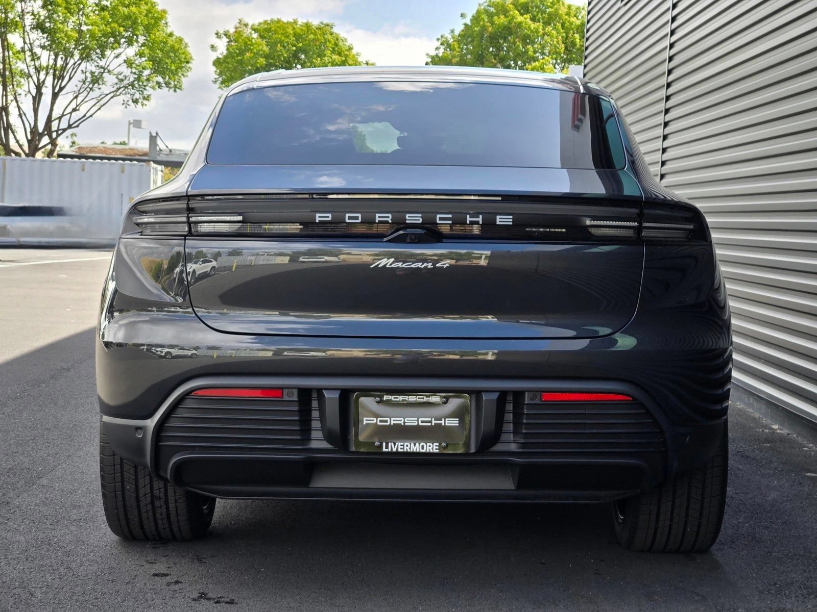 New 2026 Porsche Macan 4 Electric AWD/4WD image 11
