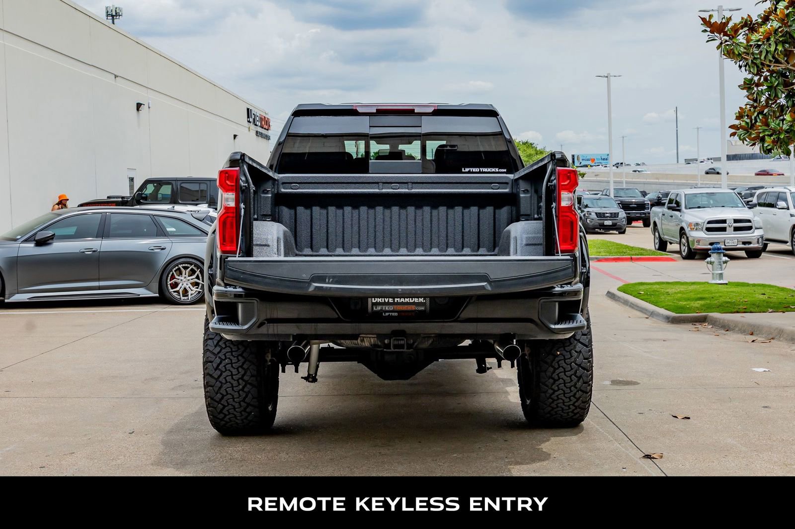 Used 2019 Chevrolet Silverado 1500 RST w/ All-Star Edition AWD/4WD image 8