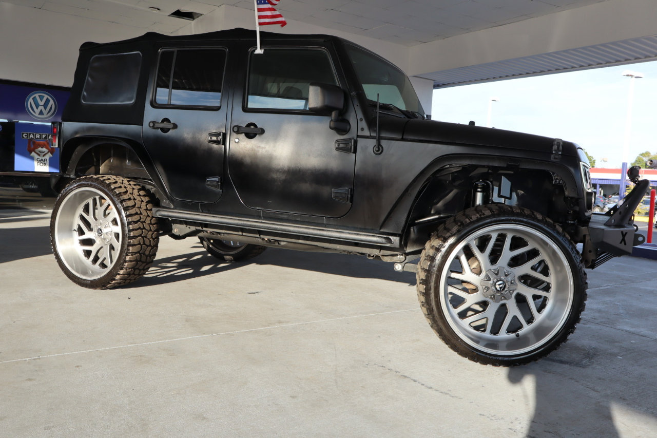 Used 2016 Jeep Wrangler Unlimited Sport image 6