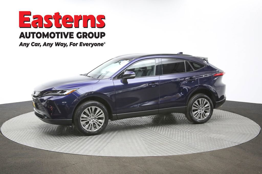 Used 2023 Toyota Venza XLE image 58