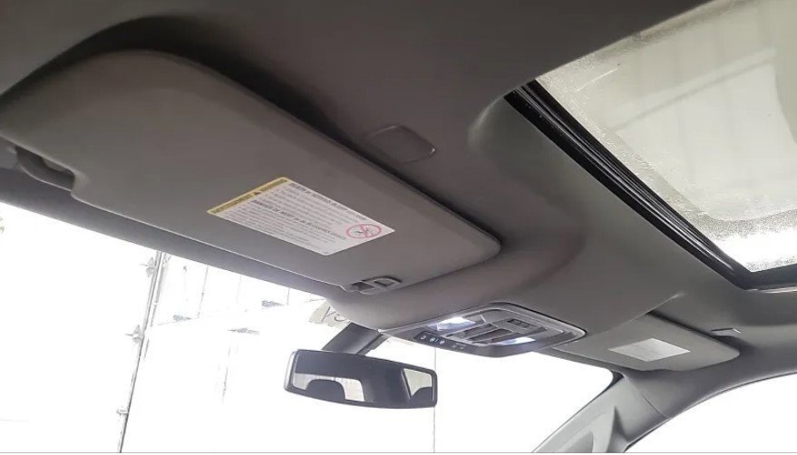 Used 2023 GMC Sierra 2500 SLT w/ SLT Premium Package image 14