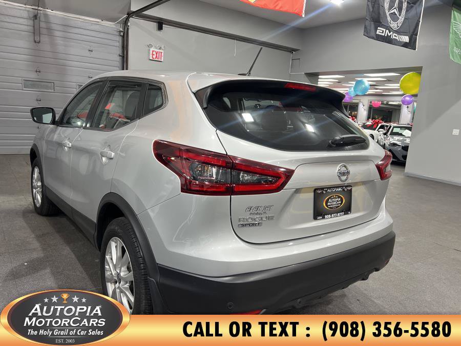 Used 2021 Nissan Rogue Sport S FWD image 4
