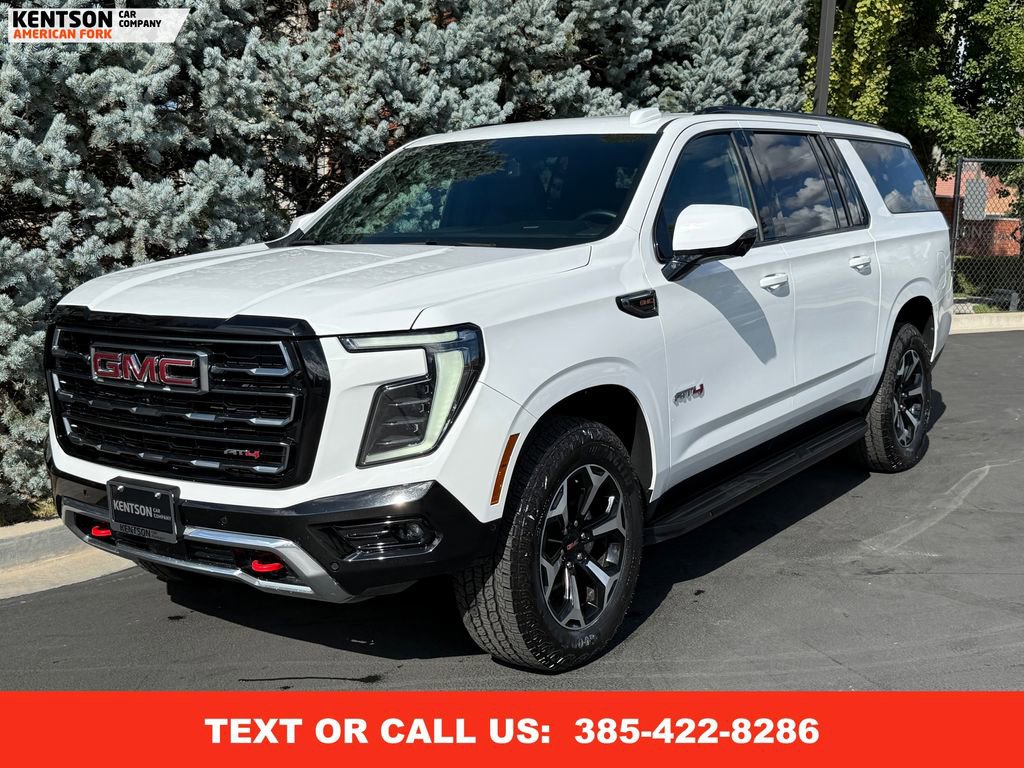 Used 2025 GMC Yukon XL AT4 image 2