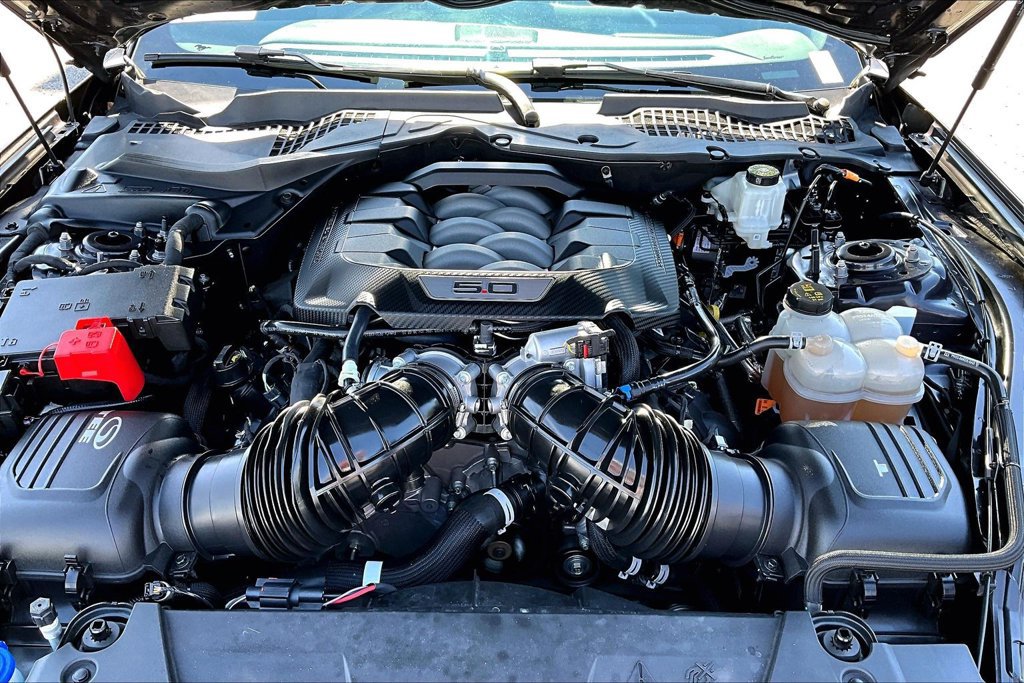 Used 2024 Ford Mustang GT Premium RWD image 31