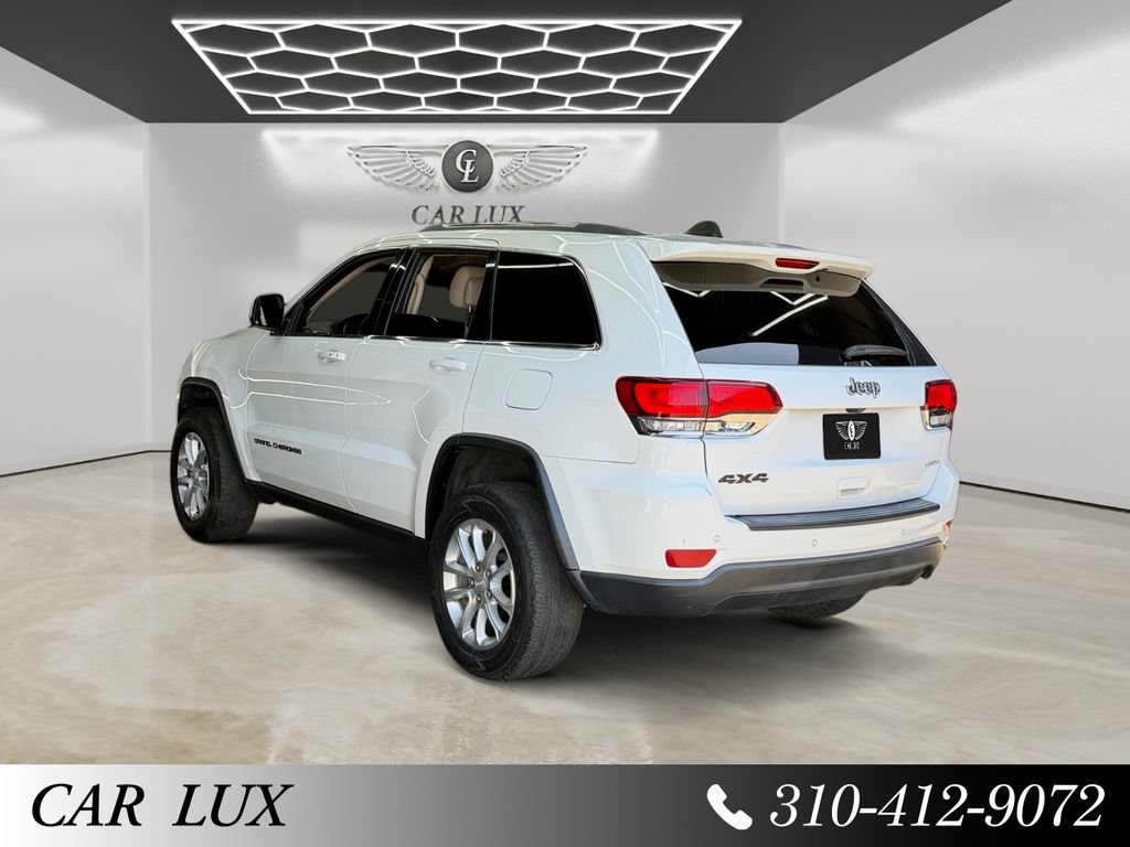 Used 2021 Jeep Grand Cherokee Laredo RWD image 3