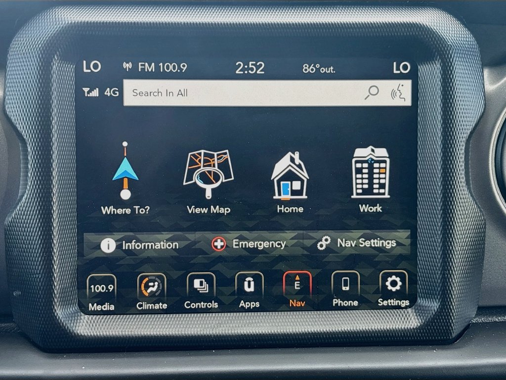 Certified 2023 Jeep Wrangler Unlimited w/ 8.4" Radio Group AWD/4WD image 14