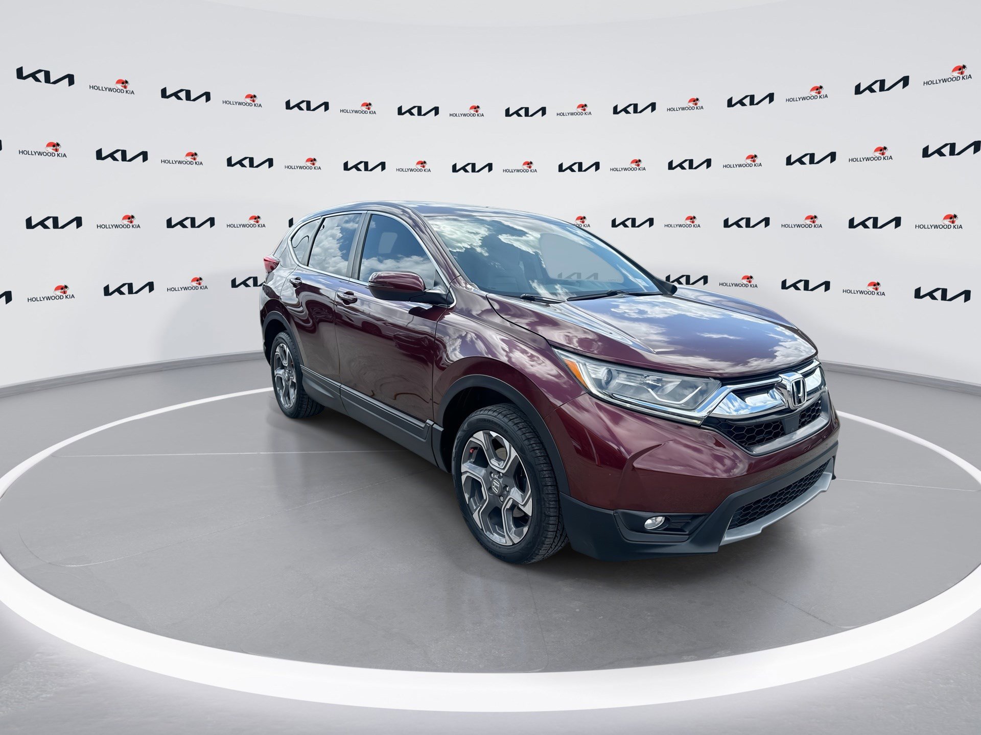 Used 2018 Honda CR-V EX image 2