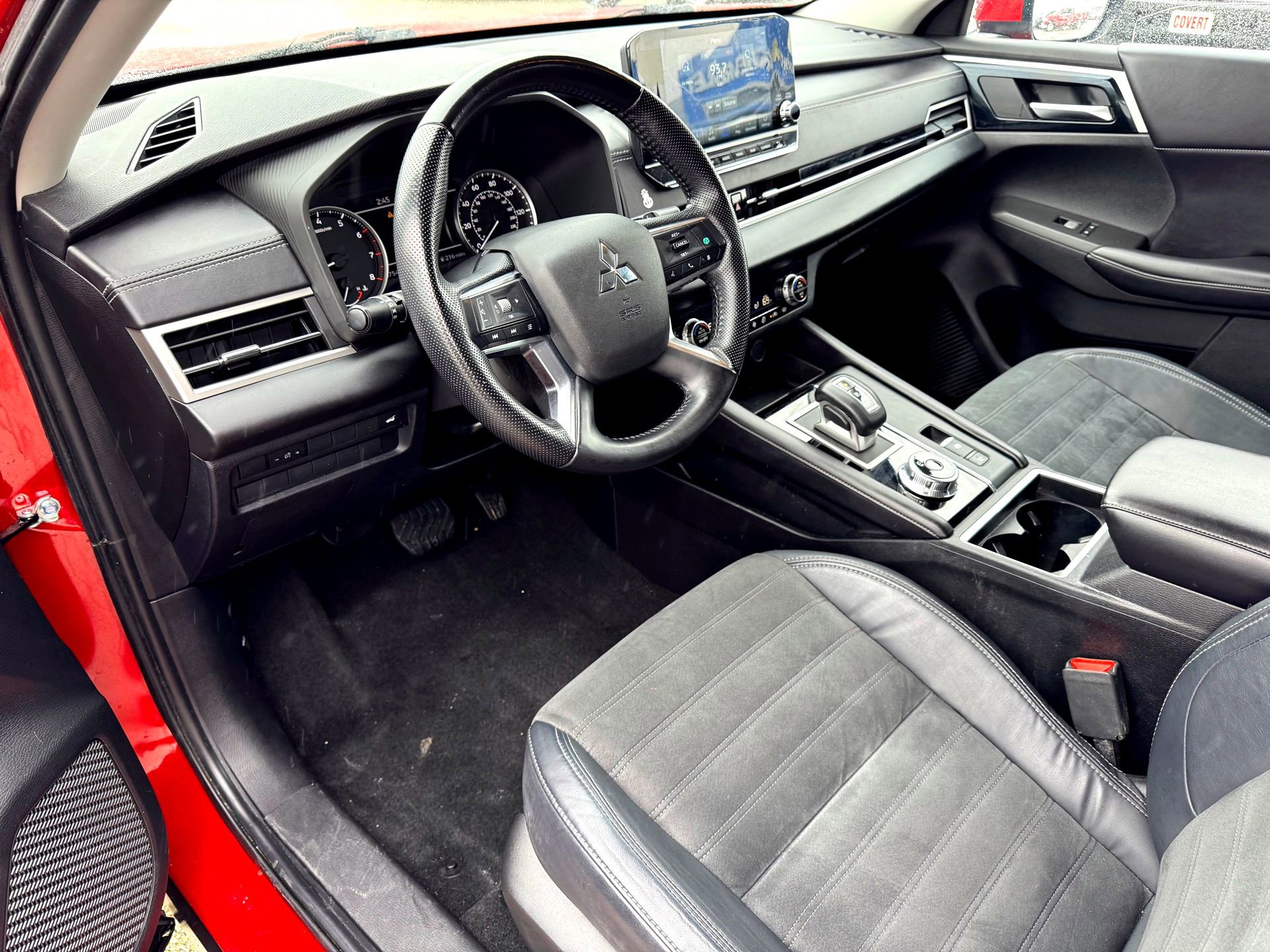 Used 2022 Mitsubishi Outlander SE image 11