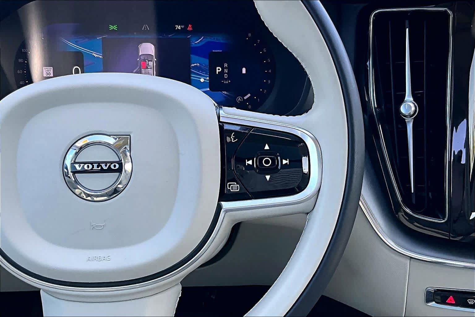 Certified 2024 Volvo XC60 B5 Core w/ Protection Package Premier AWD/4WD image 25