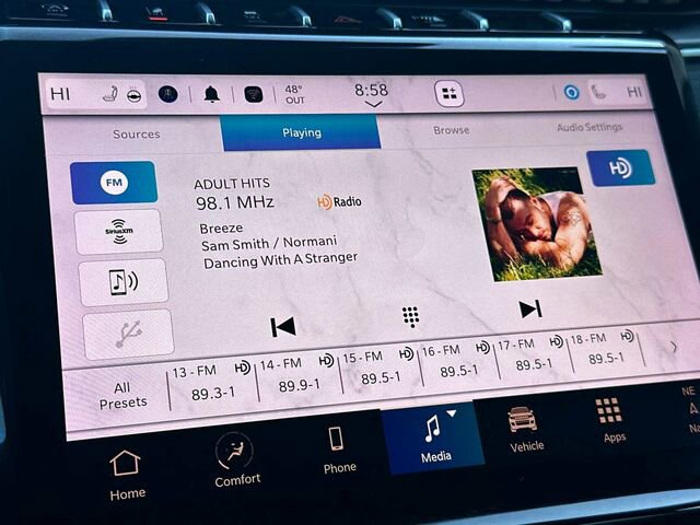 Used 2024 Jeep Grand Cherokee L Limited w/ Luxury Tech Group II image 23