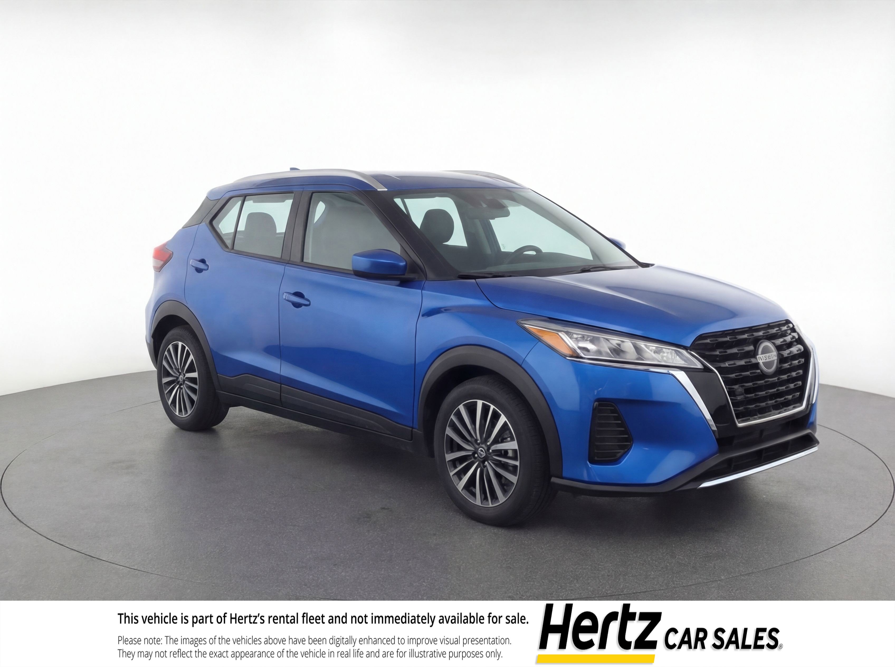 Used 2024 Nissan Kicks SV image 1