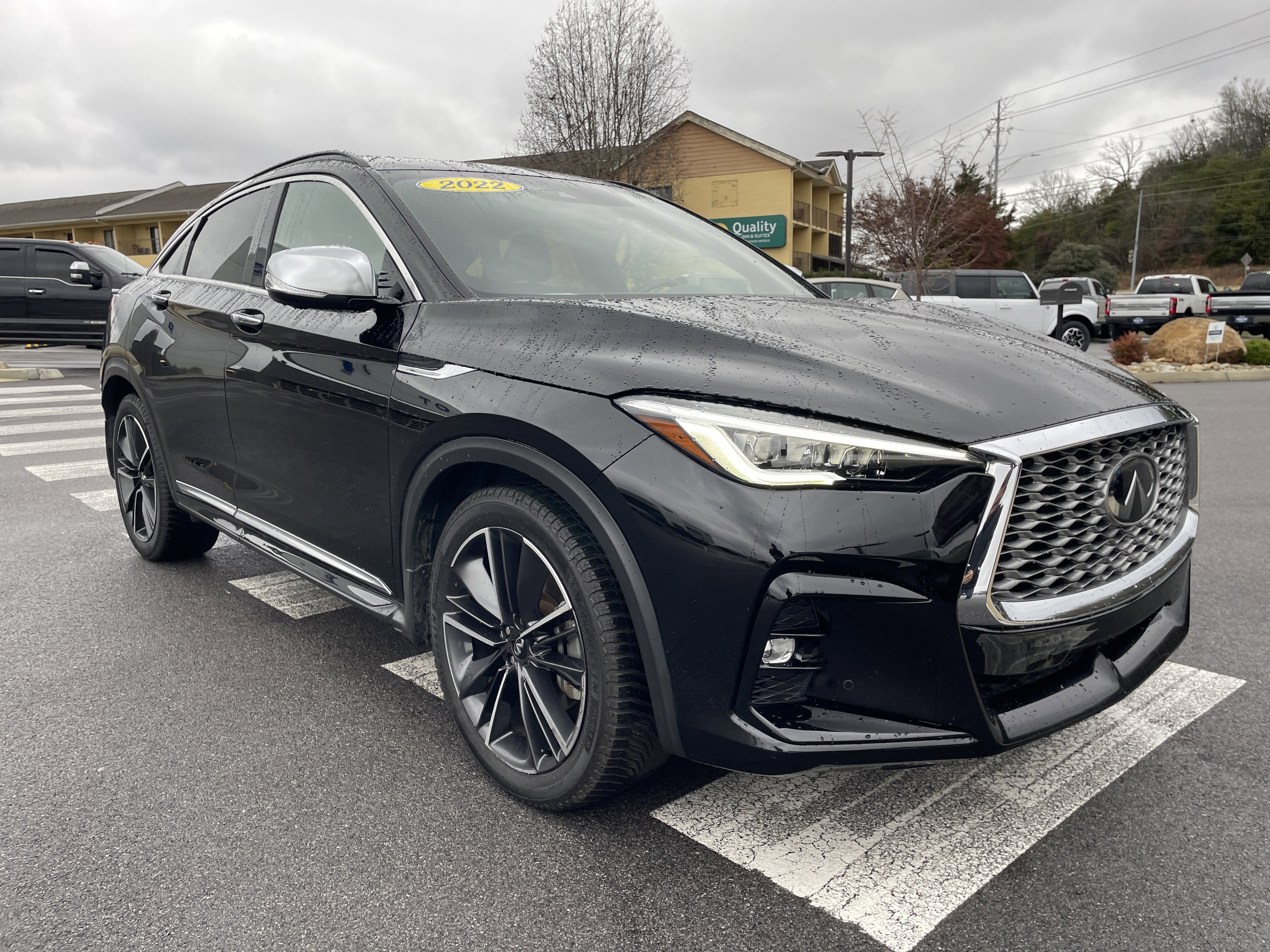 Used 2022 INFINITI QX55 Essential w/ Proactive Package image 3
