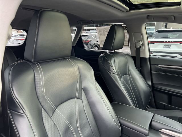 Certified 2022 Lexus RX 450hL Luxury w/ Cold Area Package (CT) image 23