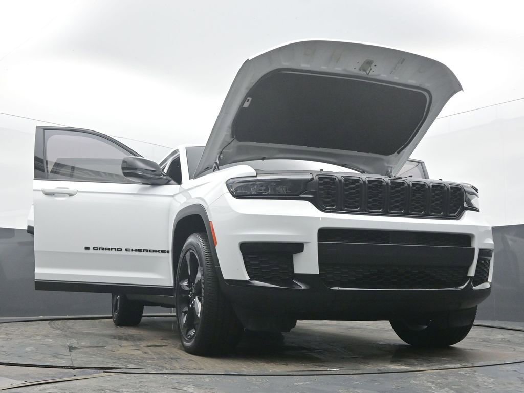 Used 2023 Jeep Grand Cherokee L Altitude image 60