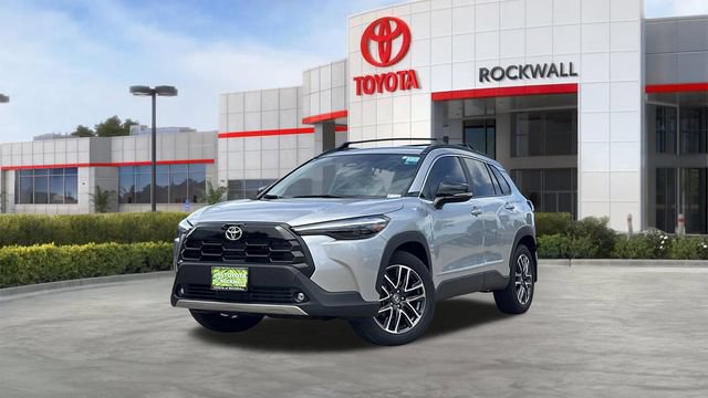 Used 2026 Toyota Corolla Cross XLE FWD image 1
