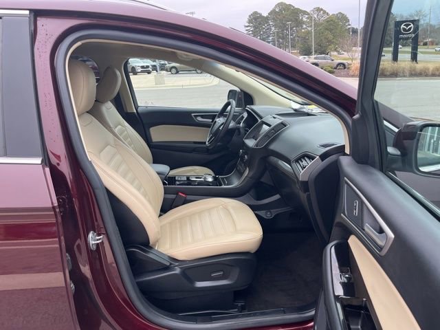 Used 2020 Ford Edge SEL w/ Convenience Package image 35