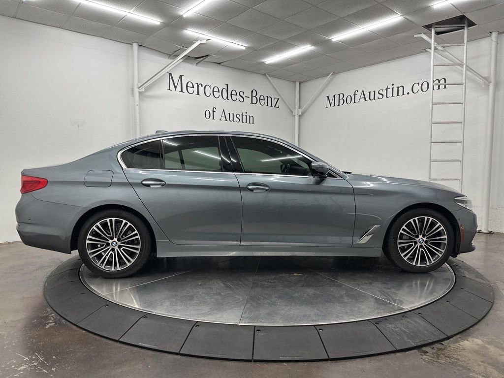 Used 2018 BMW 530e w/ Premium Package 2 image 8
