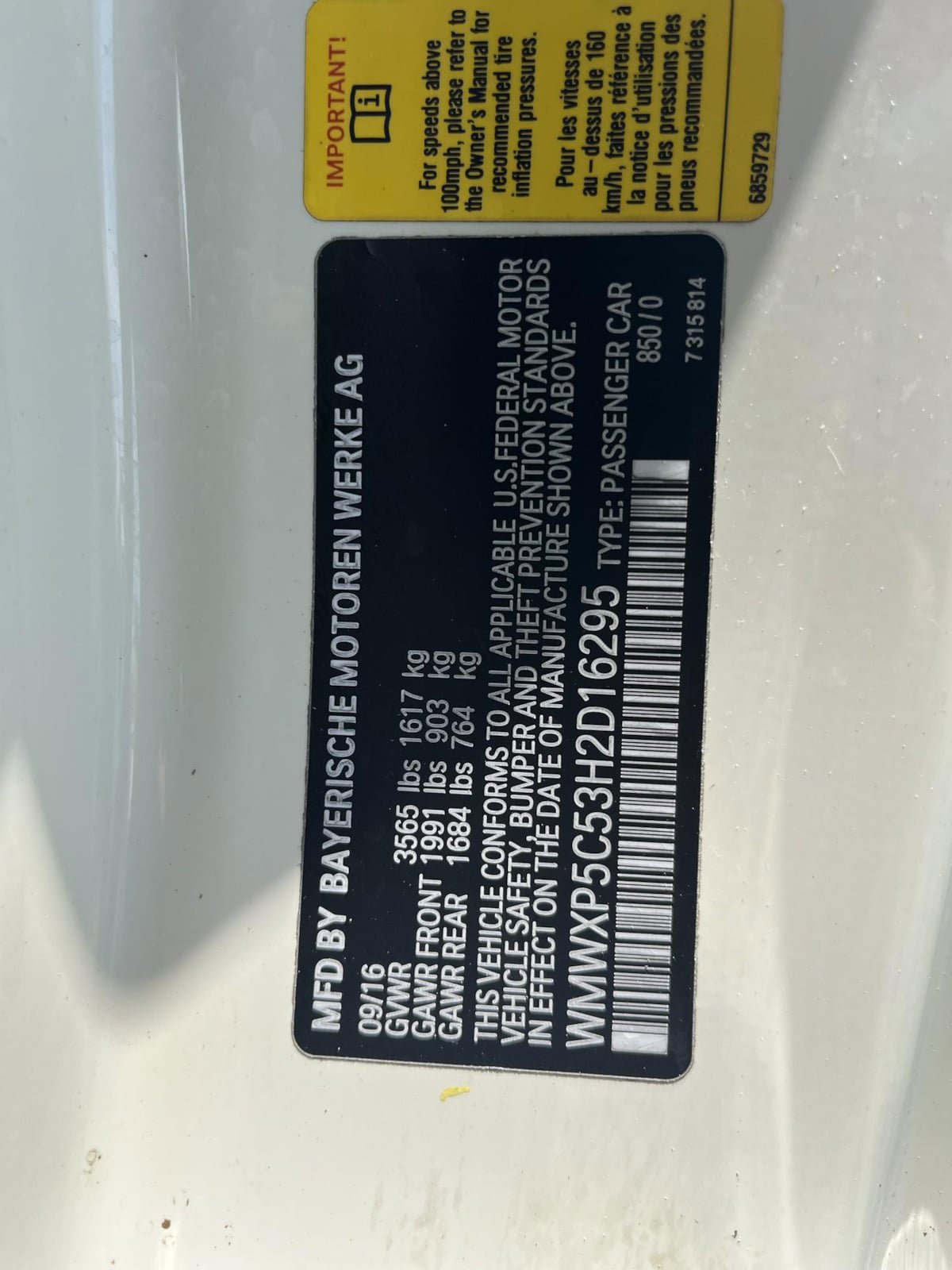 Used 2017 MINI Cooper 2-Door Hardtop FWD image 17
