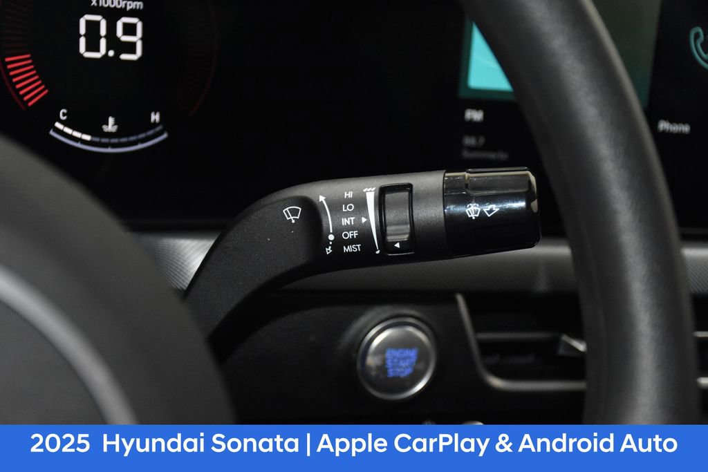 Certified 2025 Hyundai Sonata SE image 13