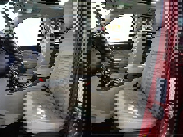 Certified 2019 Ford Escape Titanium image 16