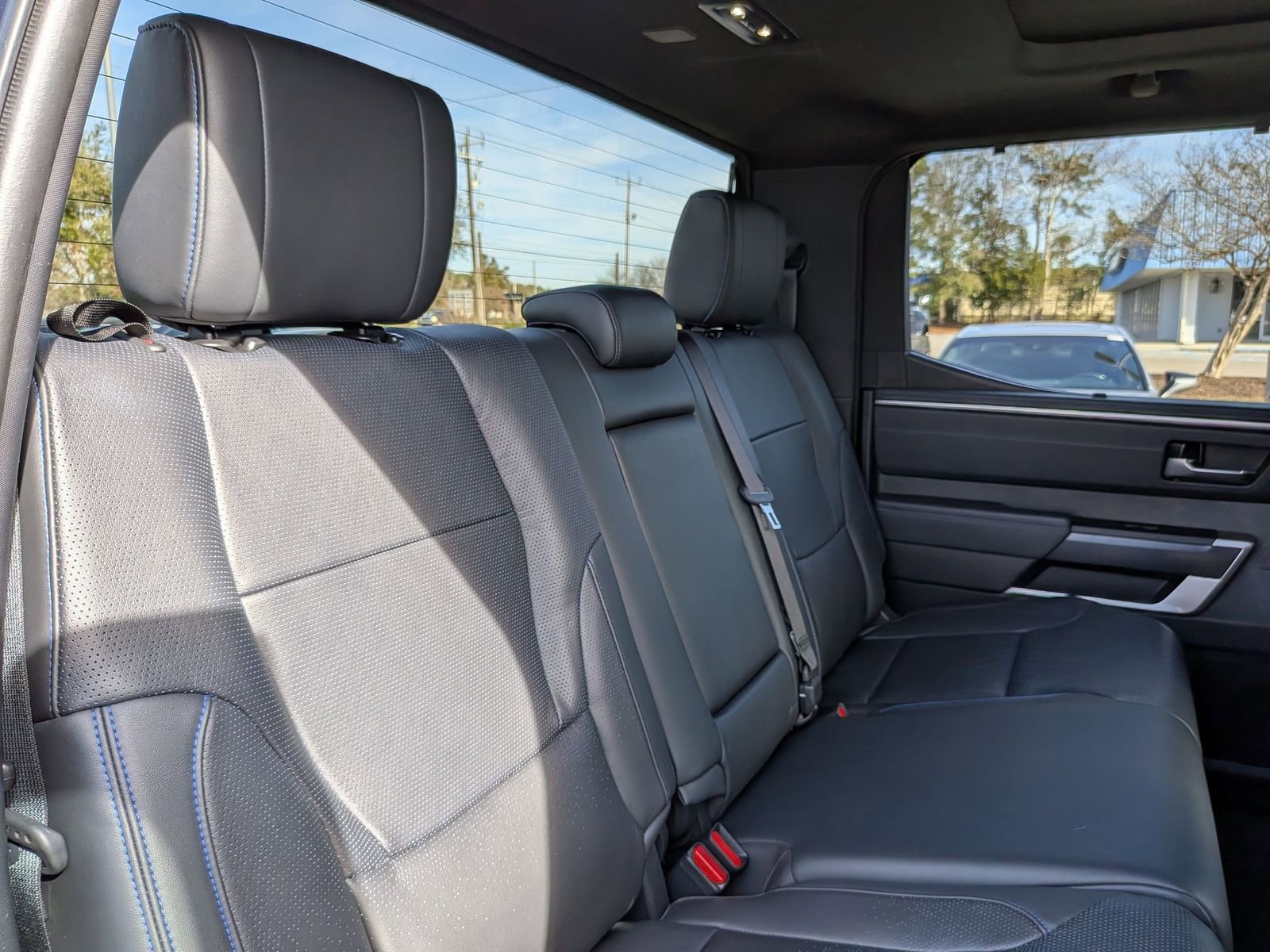 Used 2023 Toyota Tundra Platinum image 33