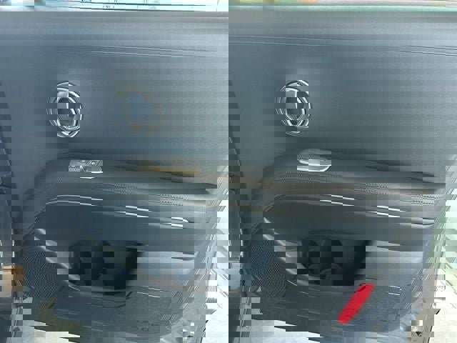 New 2026 Hyundai Palisade FWD Hybrid image 32