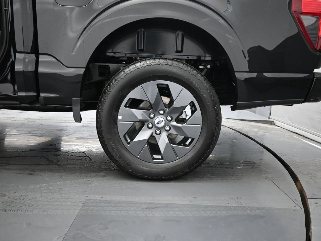 Certified 2025 Ford F150 STX w/ Equipment Group 200A image 18