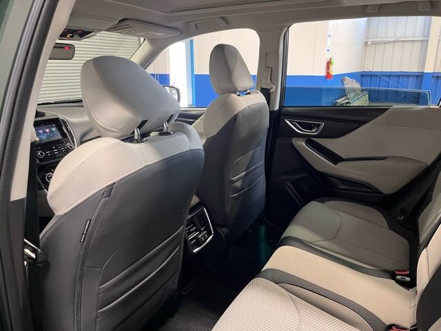 Used 2022 Subaru Forester Premium w/ Popular Package #2 image 18