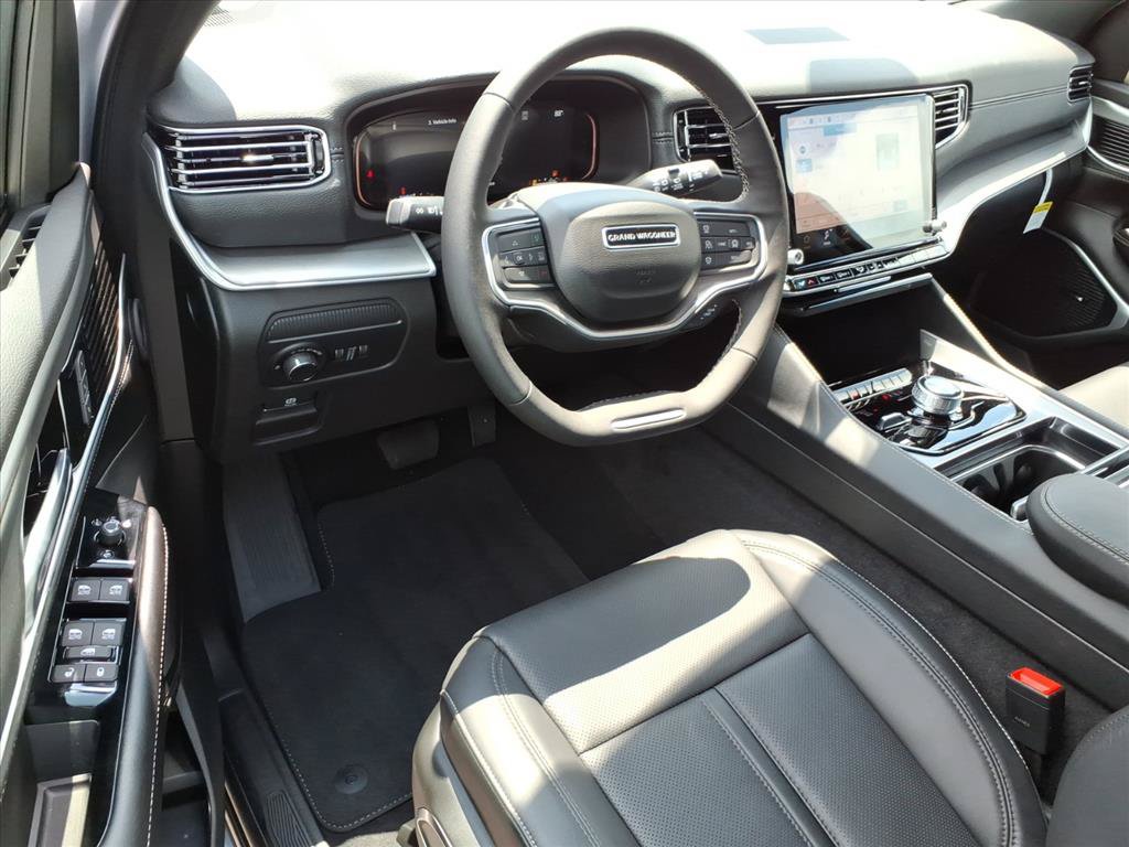 New 2026 Jeep Grand Wagoneer Limited w/ 8-Passenger Seating Package AWD/4WD image 20