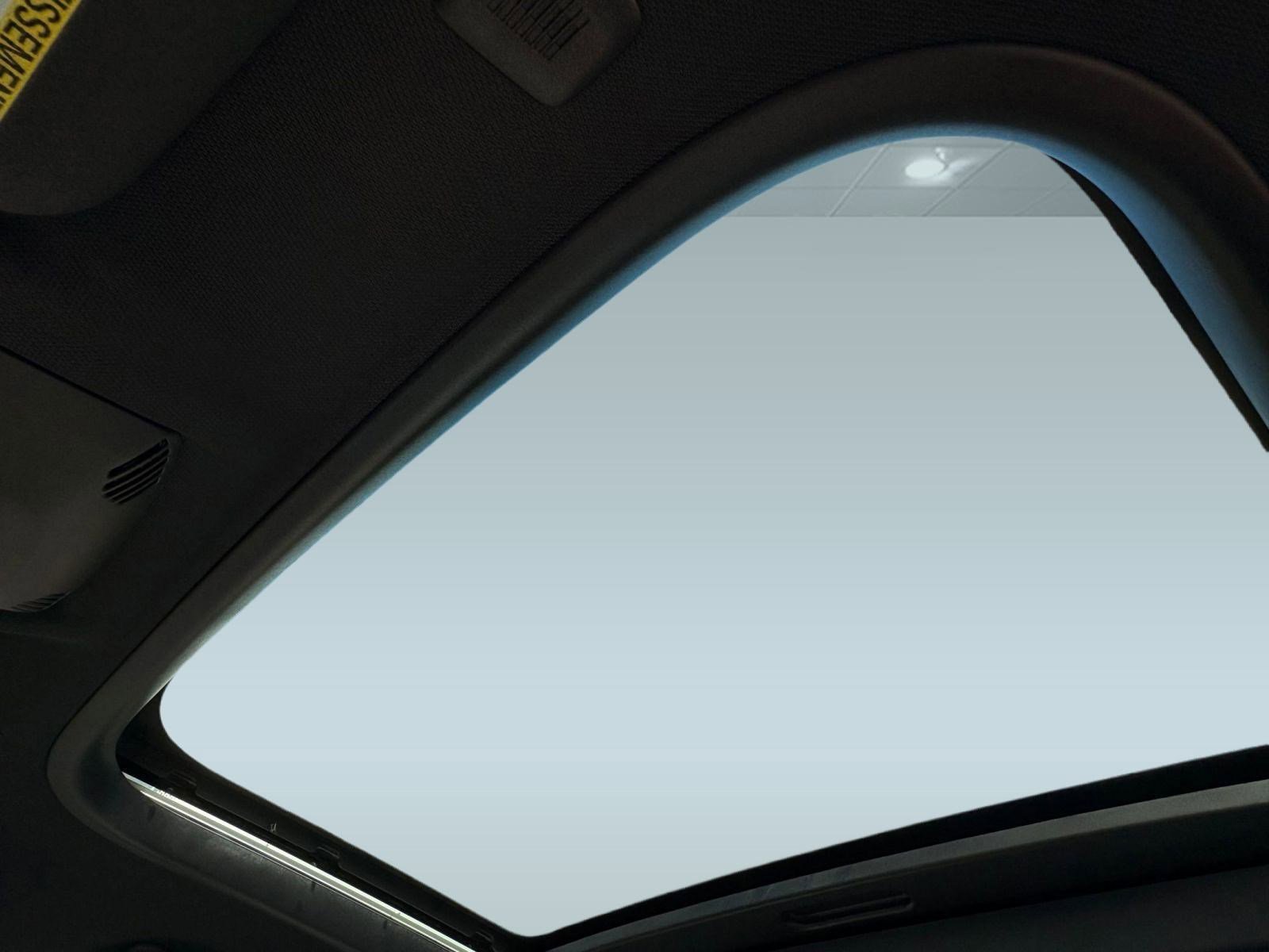 New 2026 MINI Cooper S image 13