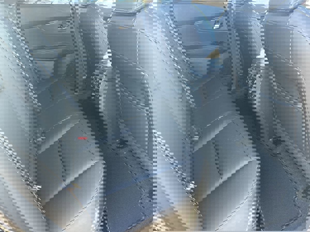 Used 2025 Nissan Murano SV image 14