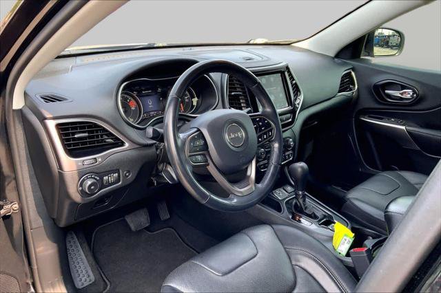 Certified 2020 Jeep Cherokee Limited w/ Technology Group FWD image 16