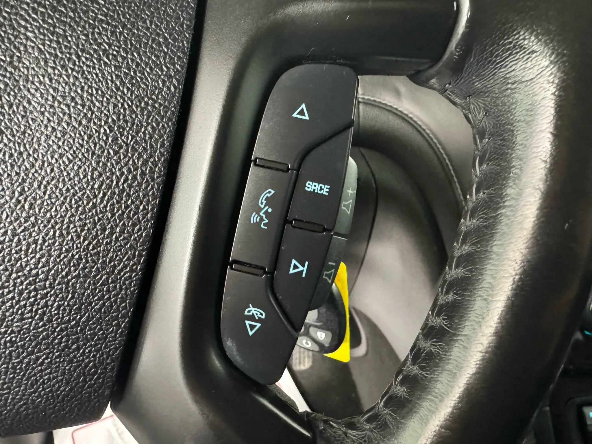 Used 2017 Buick Enclave Leather FWD image 16