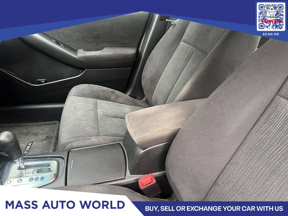 Used 2009 Toyota Matrix FWD image 12