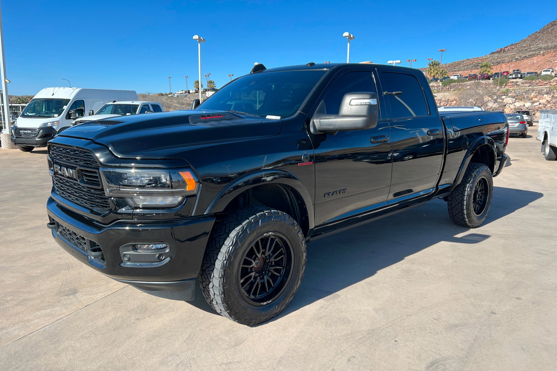 Used 2024 RAM 2500 Limited image 1