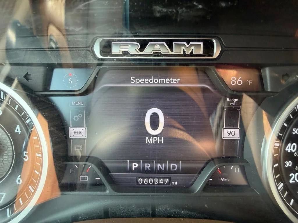 Used 2019 RAM 1500 Laramie AWD/4WD image 33