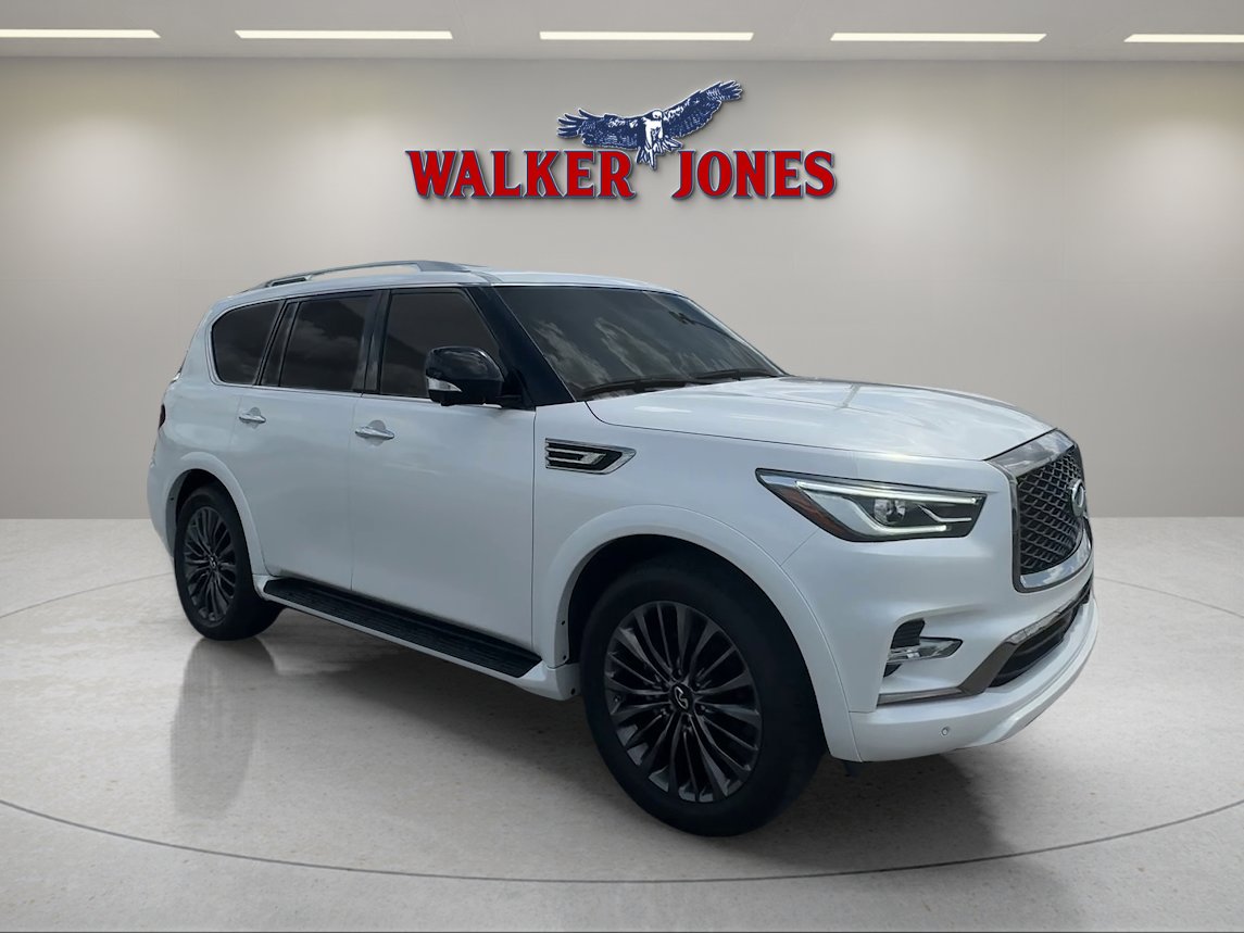 Used 2024 INFINITI QX80 Sensory image 7