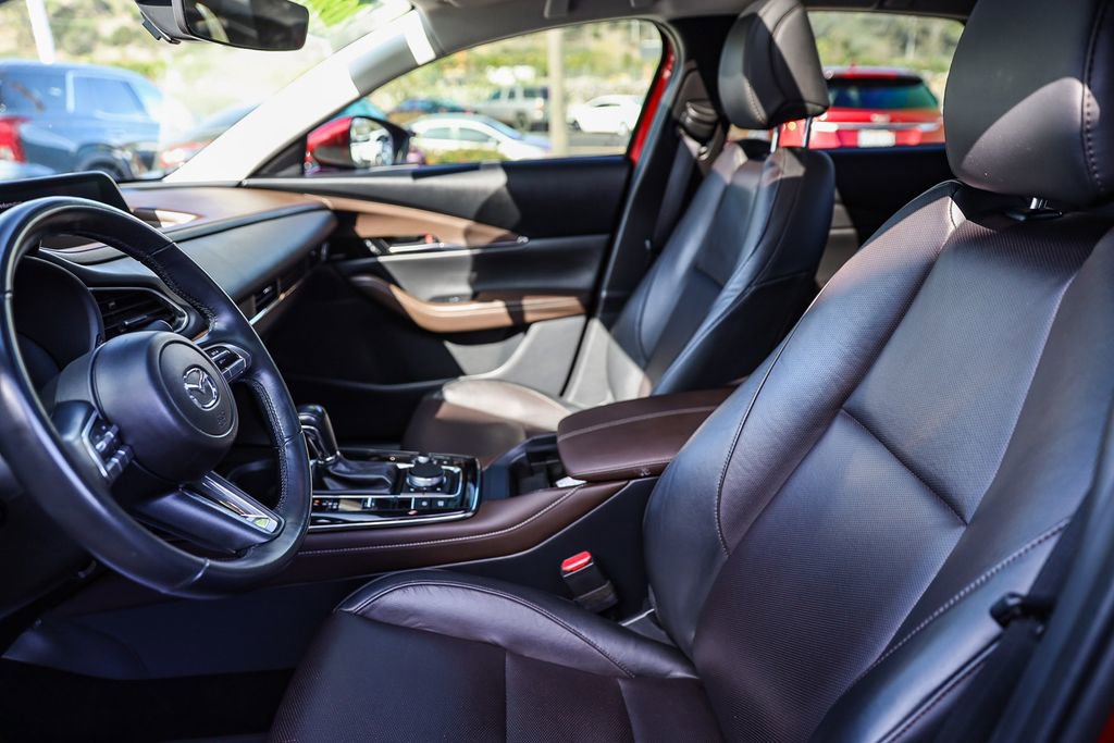 Used 2020 MAZDA CX-30 FWD w/ Premium Package image 19