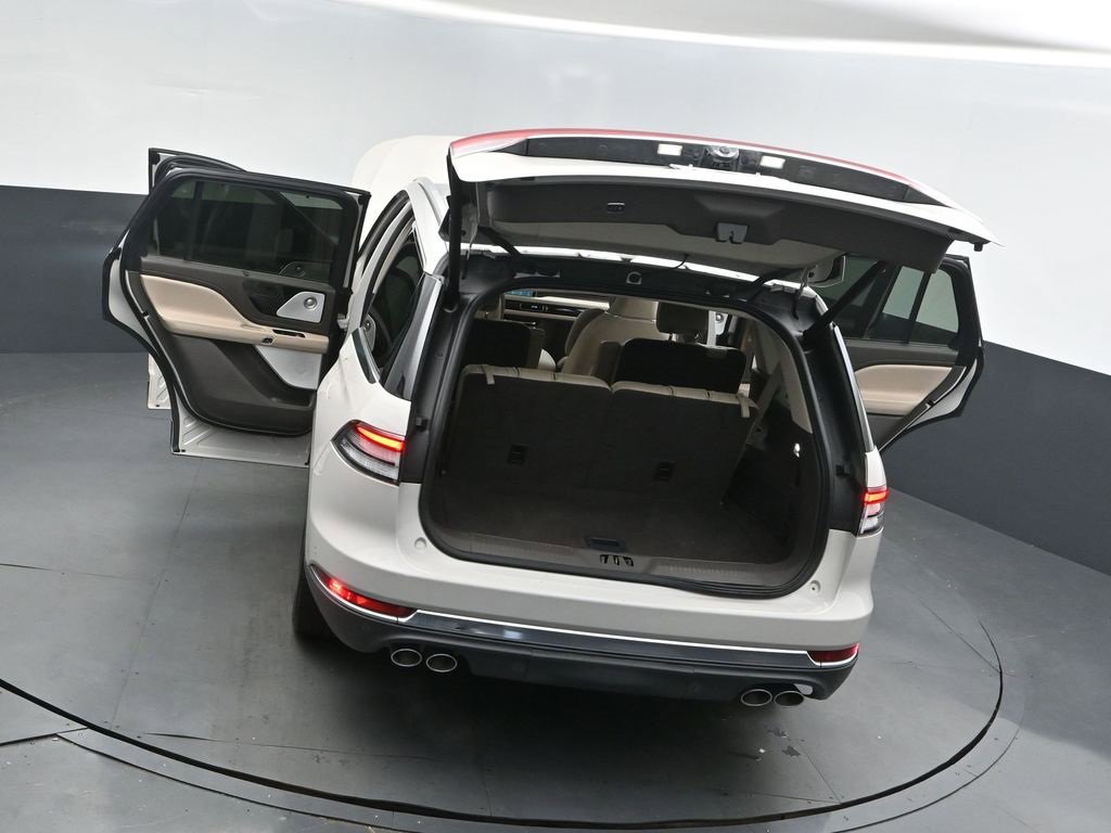 Used 2023 Lincoln Aviator Reserve w/ Equipment Group 201A image 52