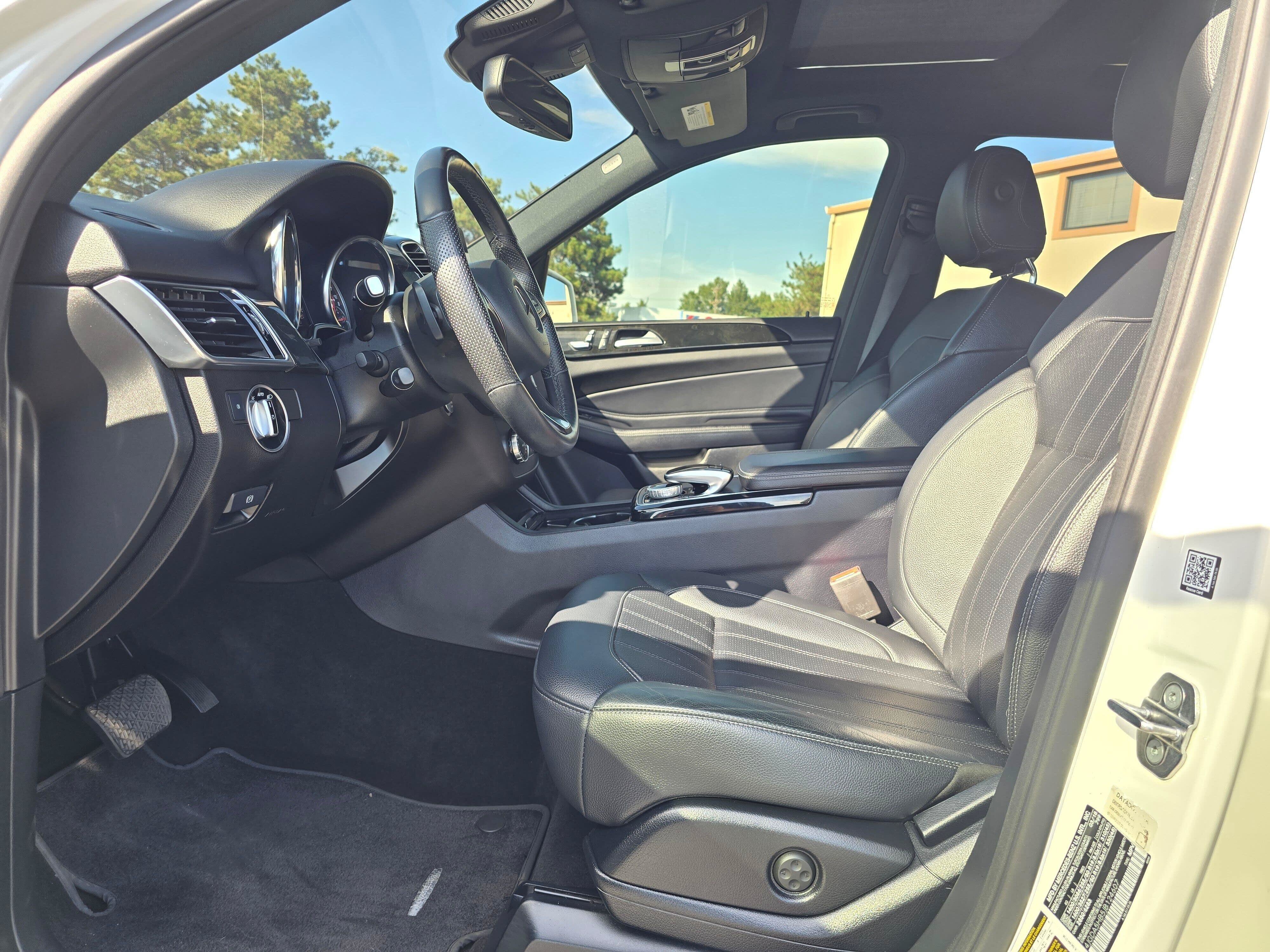 Used 2018 Mercedes-Benz GLE 350 4MATIC image 9