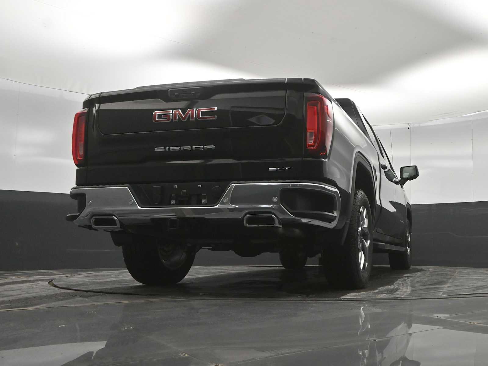 New 2026 GMC Sierra 1500 SLT w/ SLT Premium Plus Package AWD/4WD image 40