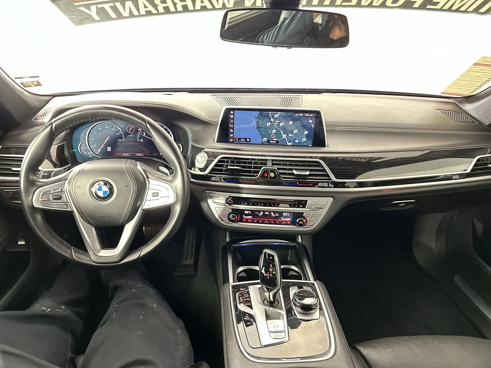 Used 2019 BMW 750i w/ Executive Package image 25