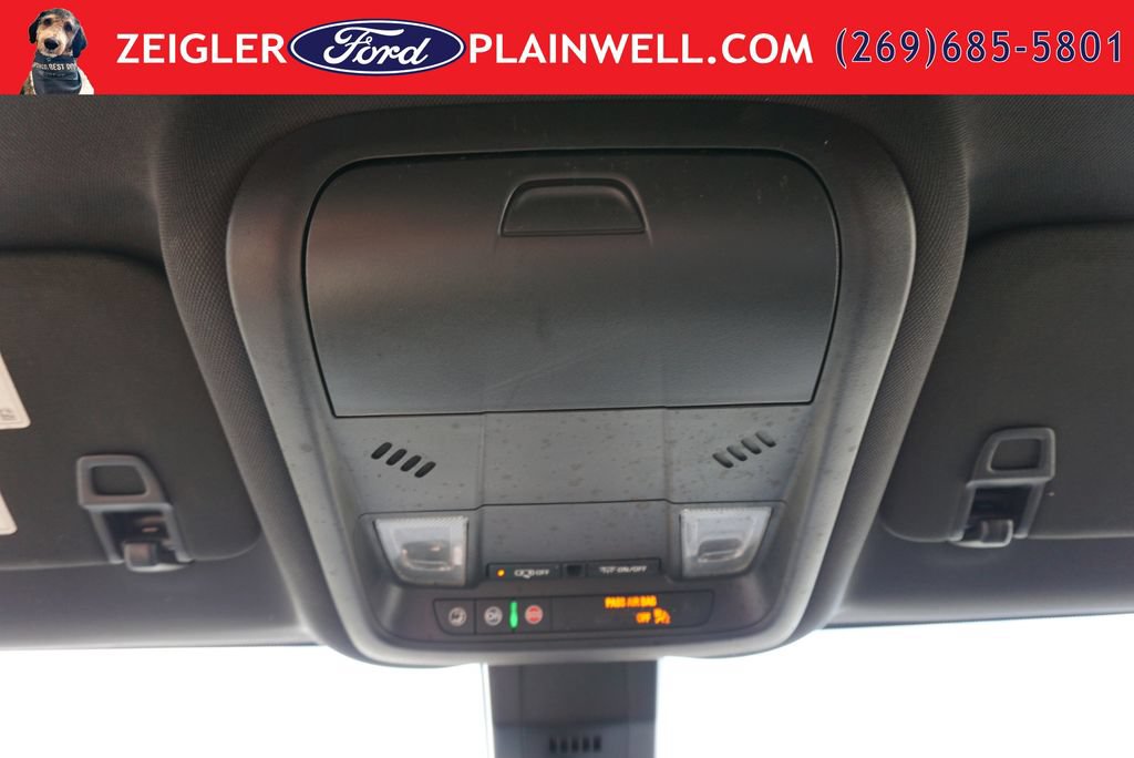 Used 2023 Chevrolet Equinox RS w/ LPO, Floor Liner Package FWD image 30