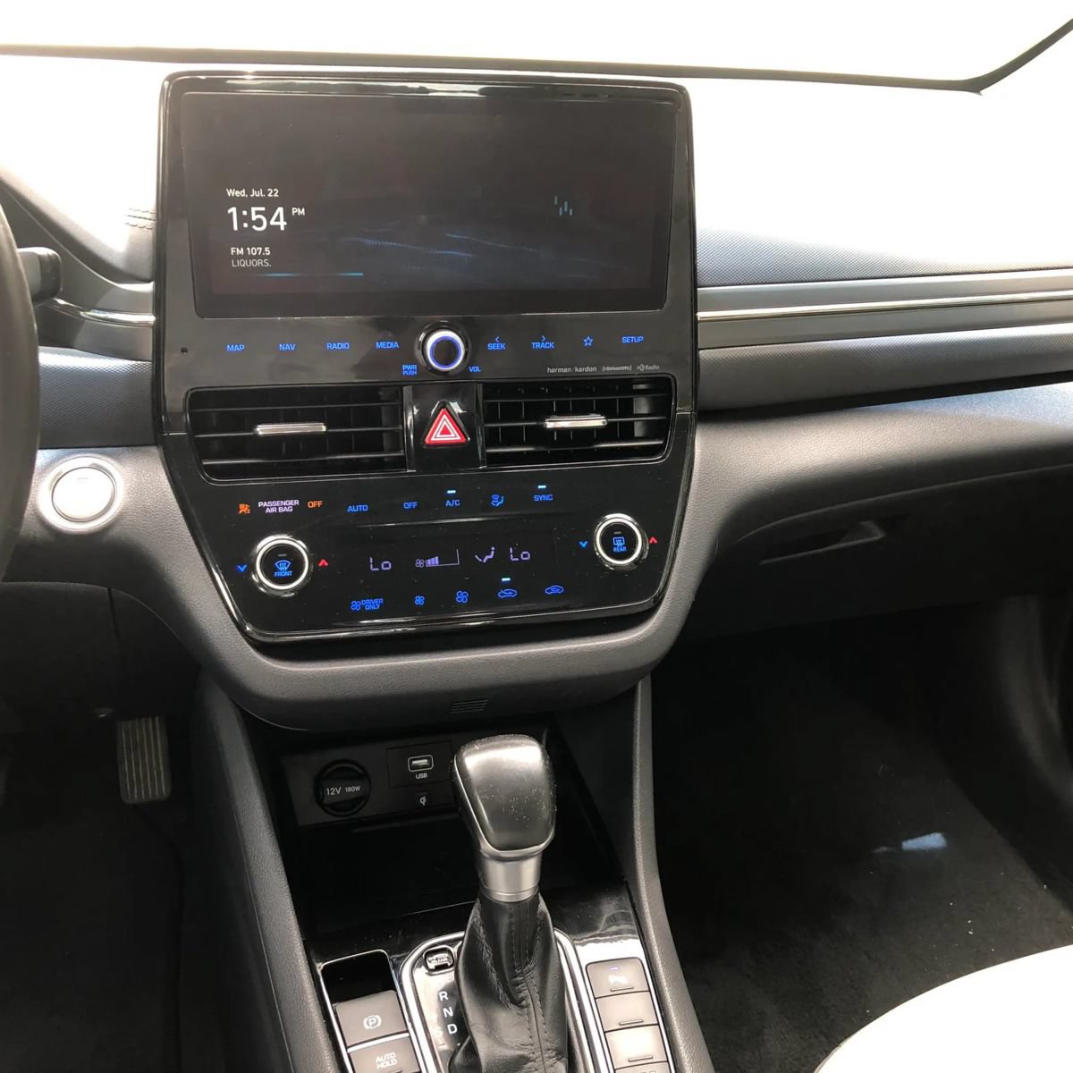 Used 2022 Hyundai Ioniq Limited FWD image 17