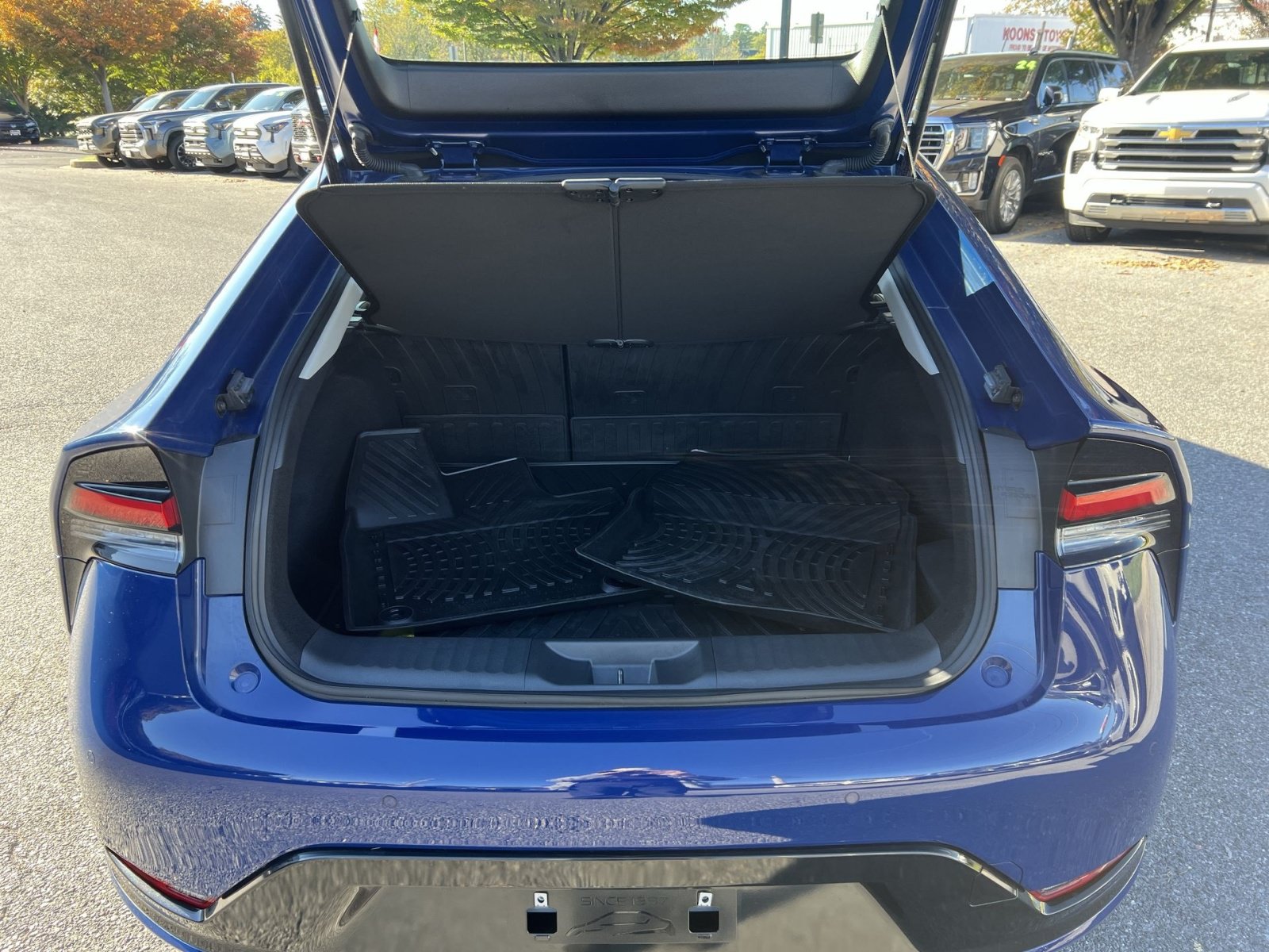 Used 2025 Toyota Prius XLE AWD/4WD image 25