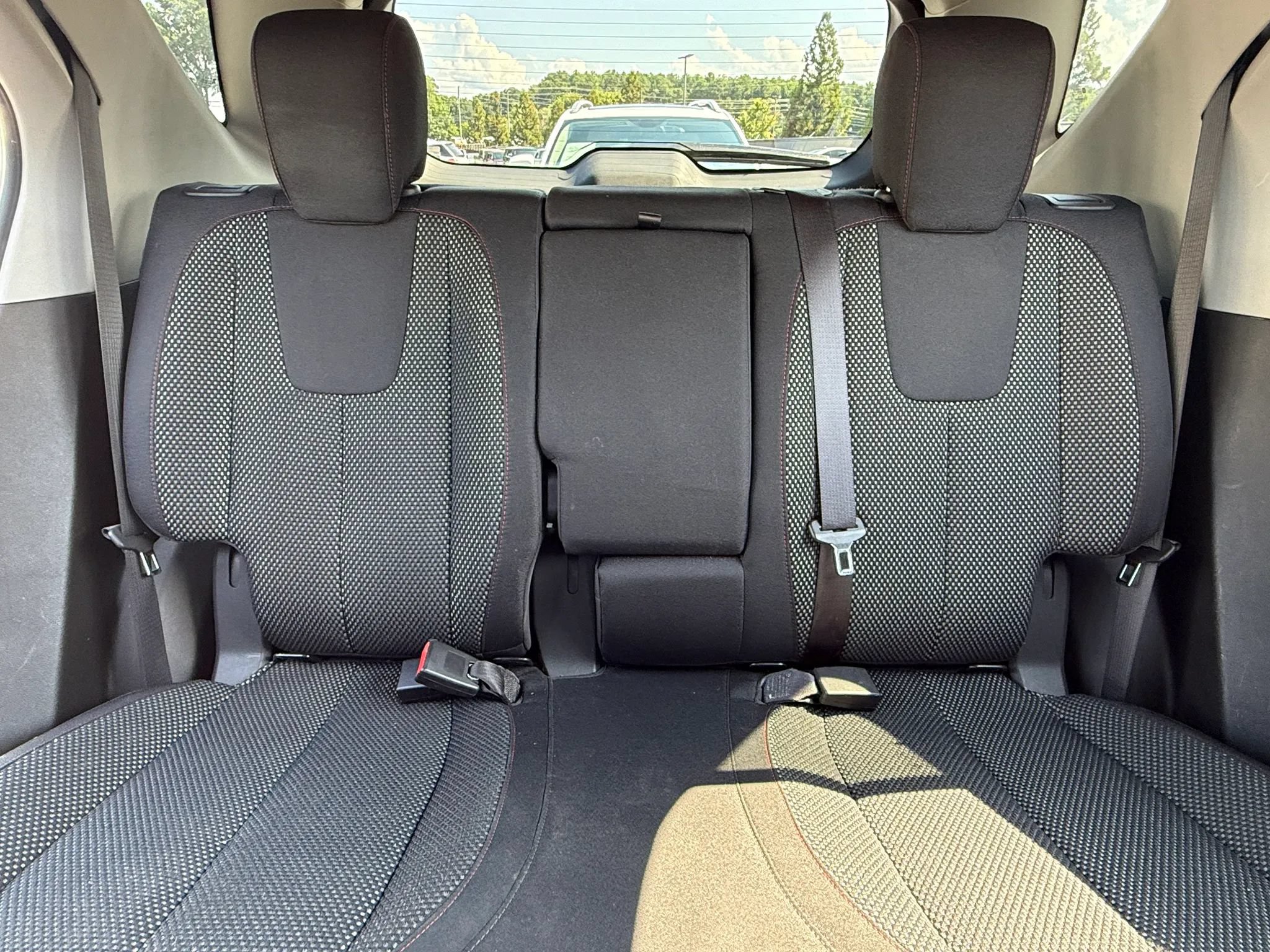 Used 2015 Chevrolet Equinox LT w/ Driver Convenience Package AWD/4WD image 22