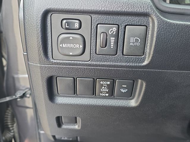 Used 2022 Toyota 4Runner SR5 Premium w/ Moonroof Package AWD/4WD image 26